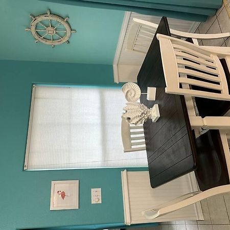 Barefoot Bungalow - Pet Friendly- 2 Bdrm Townhome Corpus Christi Dış mekan fotoğraf