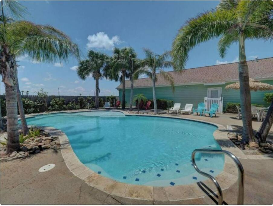 Barefoot Bungalow - Pet Friendly- 2 Bdrm Townhome Corpus Christi Dış mekan fotoğraf