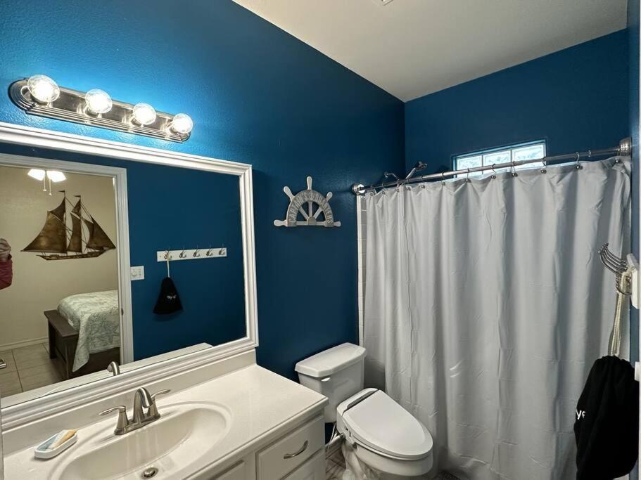 Barefoot Bungalow - Pet Friendly- 2 Bdrm Townhome Corpus Christi Dış mekan fotoğraf